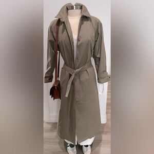Classic London Fog Trench Coat Women Khaki Belted Removable Quilted Liner.